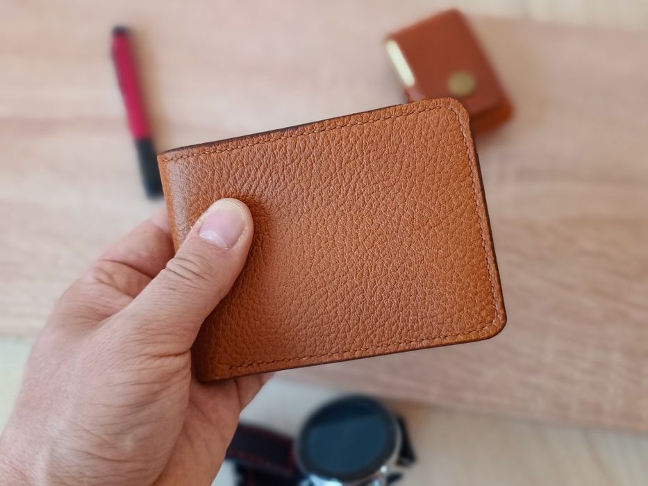 Borubar Skóroszyj - ręcznie wykonany skórzany portfel