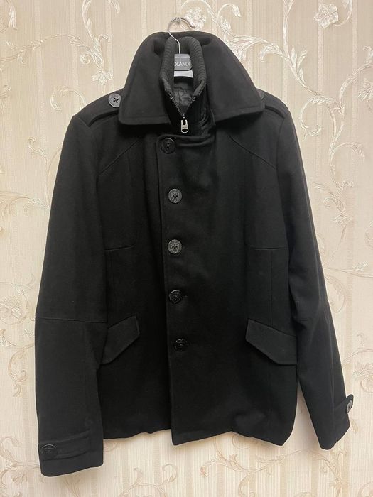 Пальто Pull And Bear мужское