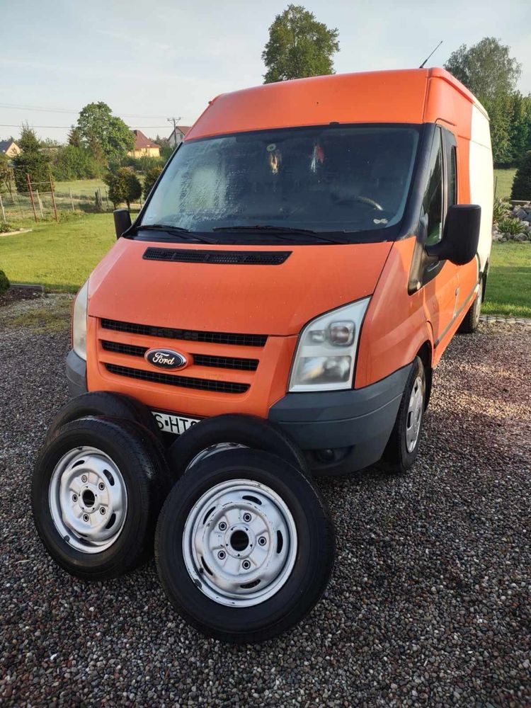 Ford Transit 2011