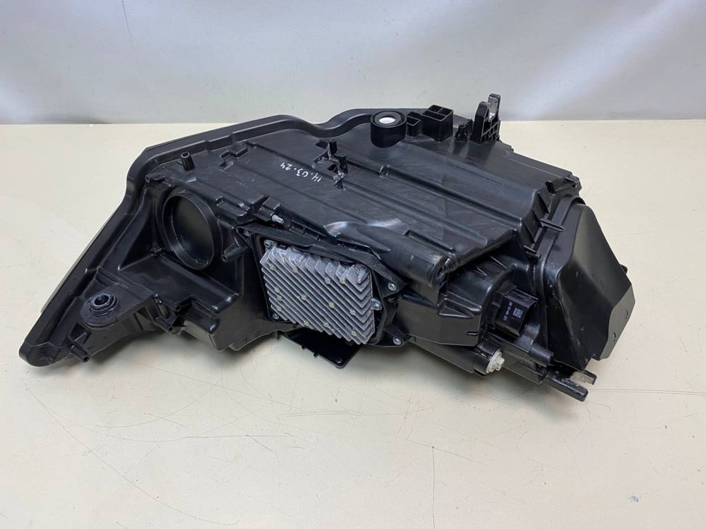 Фара фары оптика Audi A6 c8 full led matrix trade in