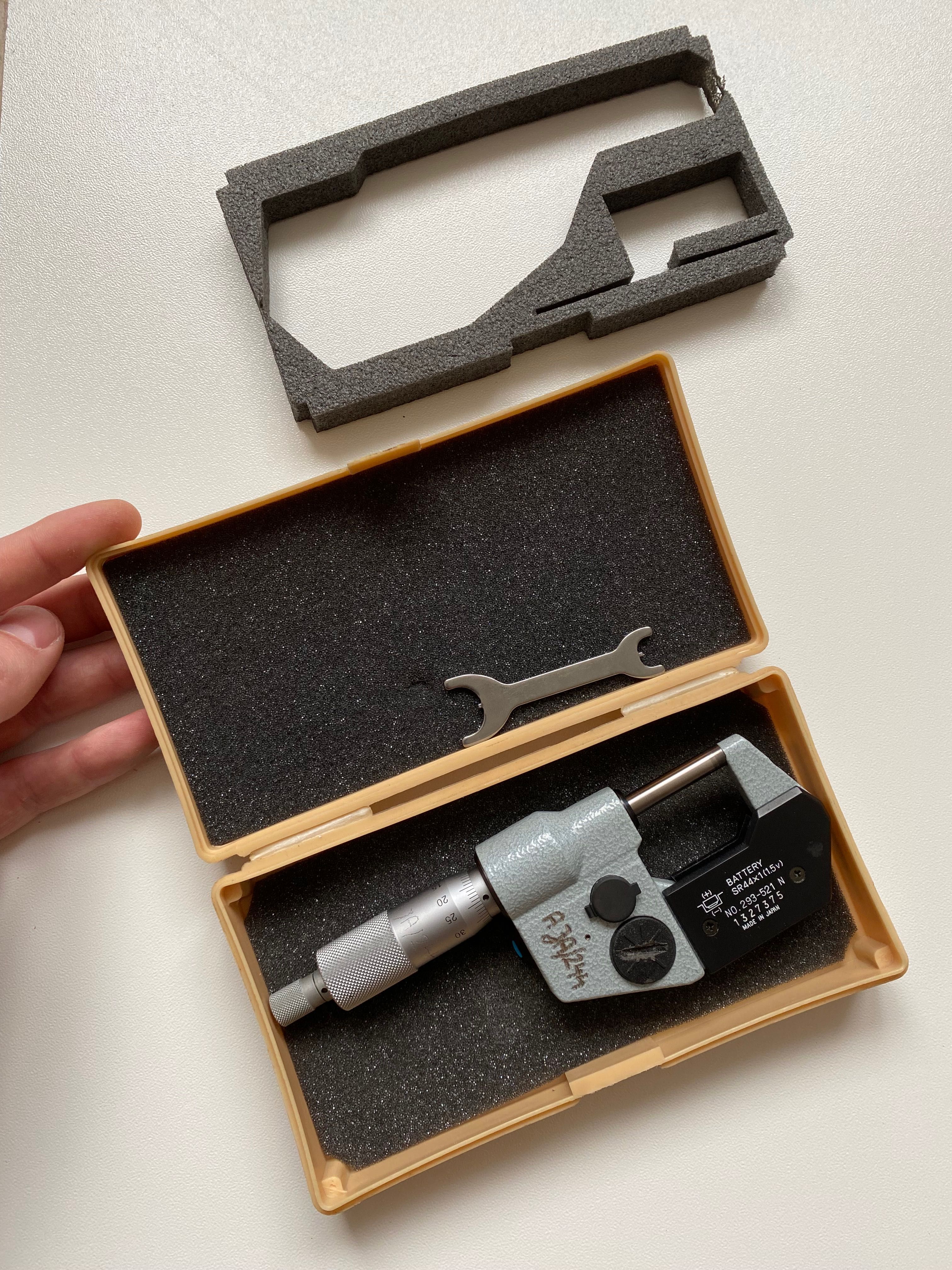 Mikrometr cyfrowy Digimatic z grzechotką 0-25mm 293-521 MITUTOYO