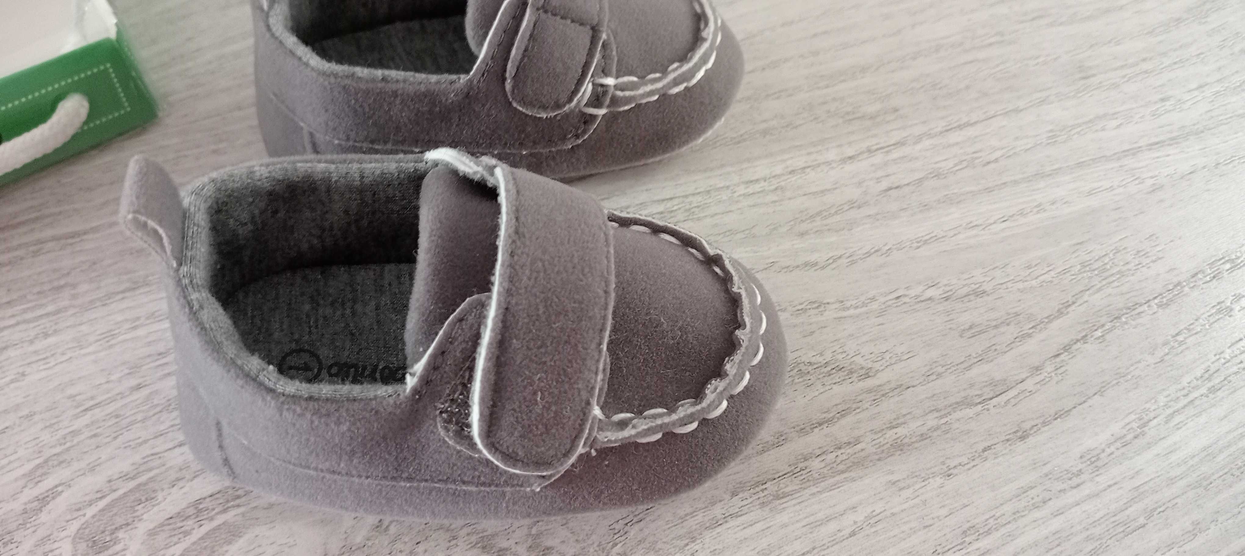 Buciki na chrzest/Niechodki coccodrillo rozmiar 1