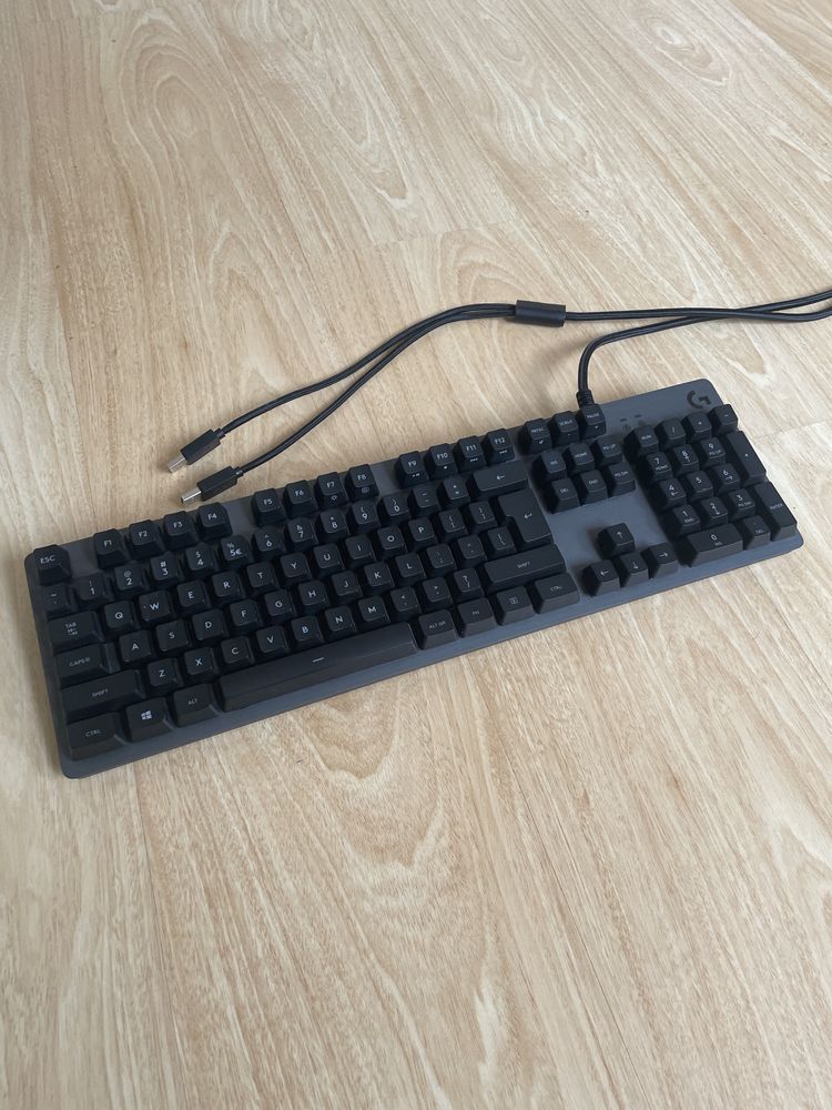 Klawiatura Logitech G413 Carbon + podkładka
