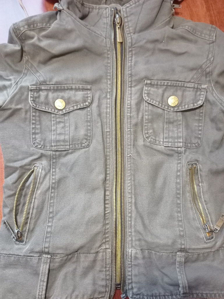 Джинсовая непромокаемая куртка размер S