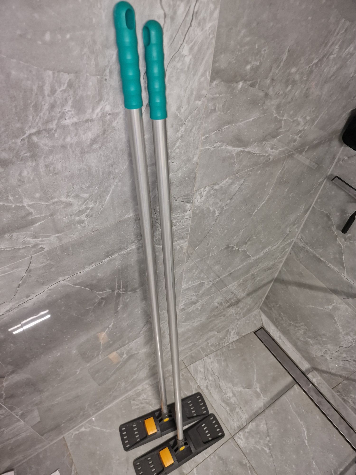 Nowe stelaże do mopa