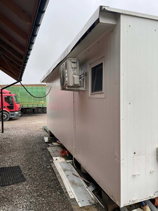 Pawilon/Kontener Biurowy 7,20 X 2,70m