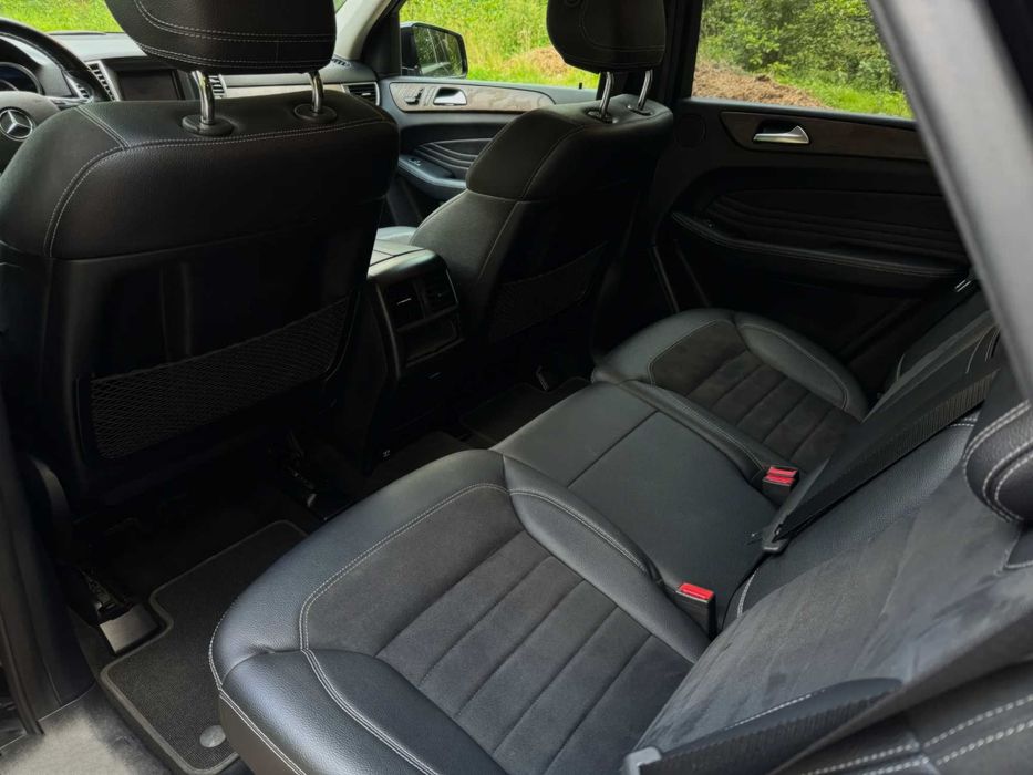 Mercedes-Benz ML      2015