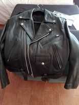 BLUSÃO DE PELE NOVO