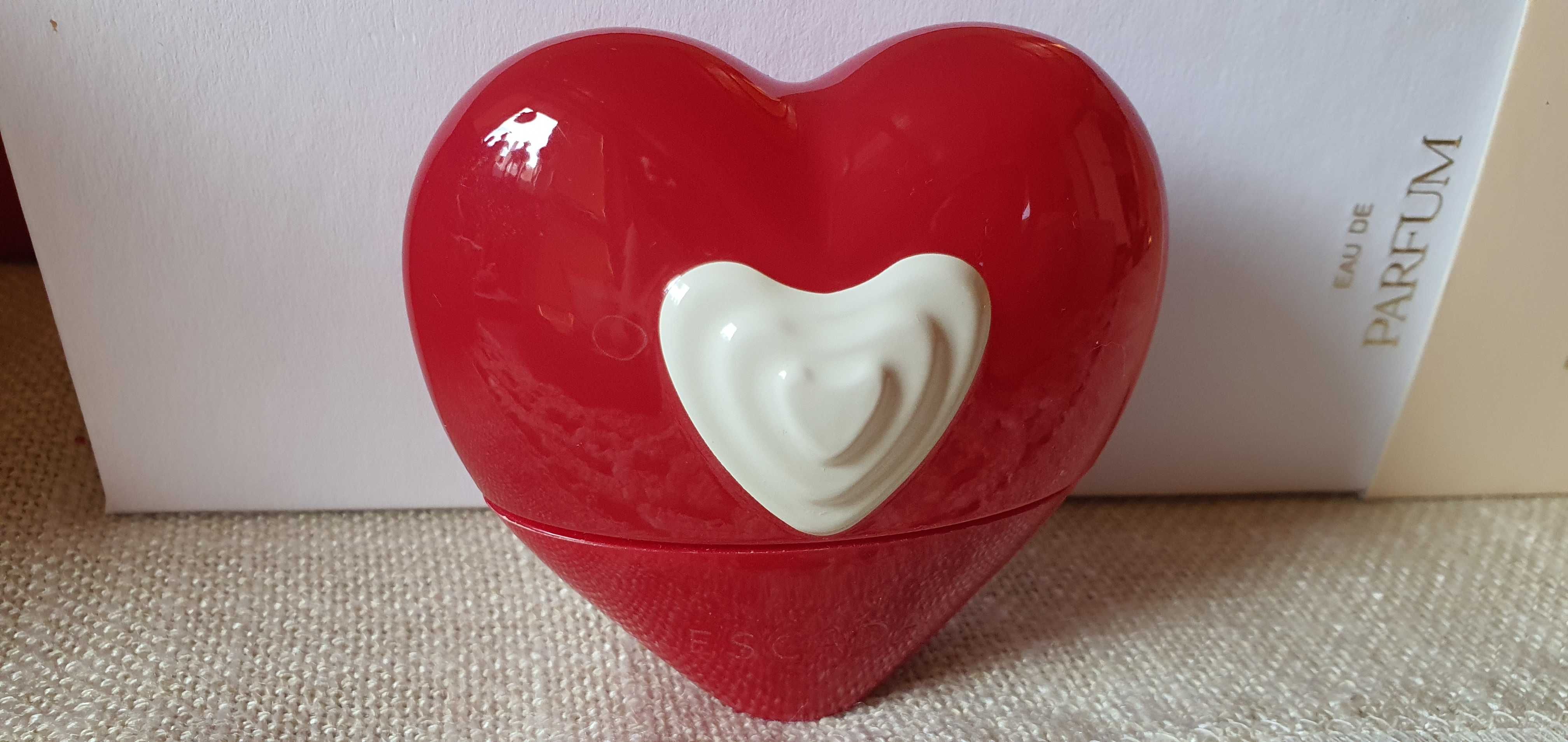 Escada Show Me Love Limited Edition Women Eau de Parfum 30 ml