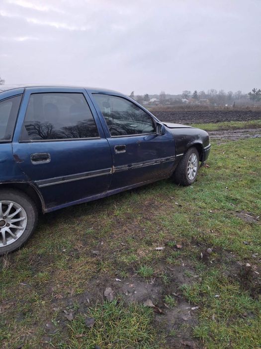 Продам автомобіль Опель