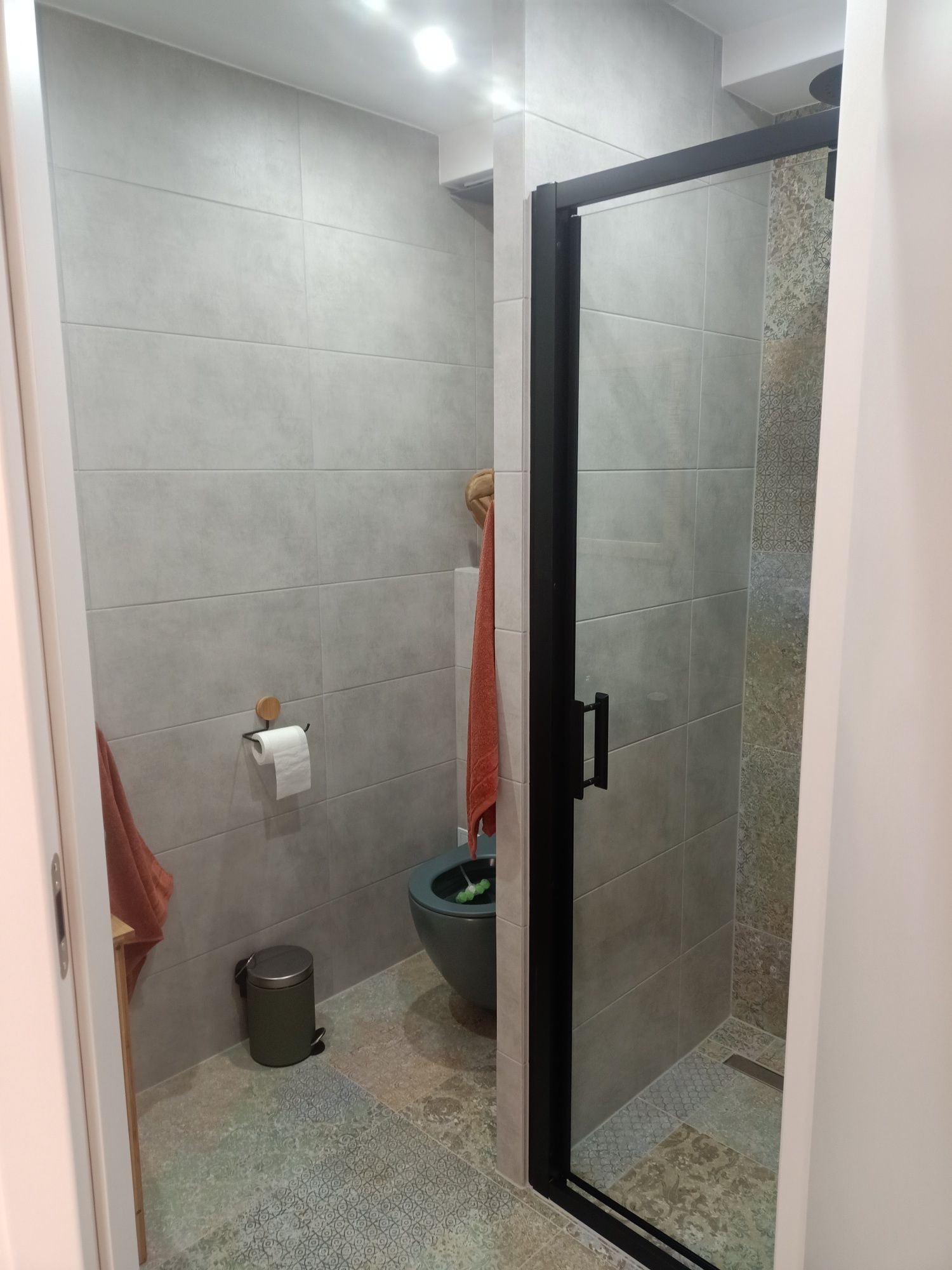 Dom w górach wakacje BOHO HOUSE ferie Brenna rzeka sauna balia Wisła