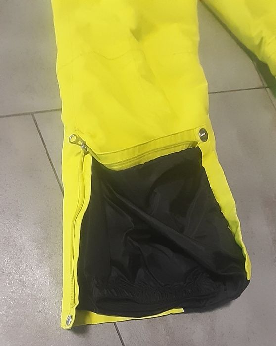 Spodnie snowboard, narciarskie