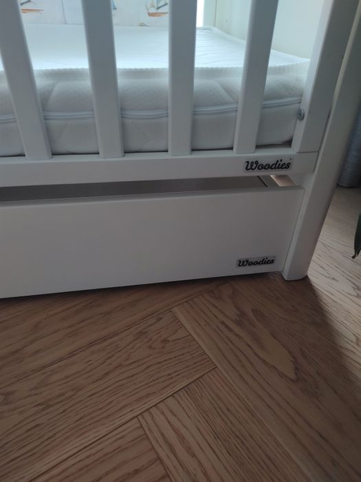 Łóżeczko Woodies Smooth Cot 120x60