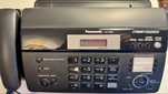 Telefaks z cyfrowym automatem zgłoszeniowym Panasonic Model KX-FT986PD