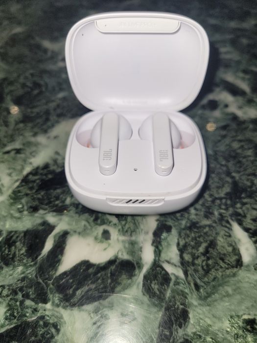 Безпровідні наушники JBL Live Pro+