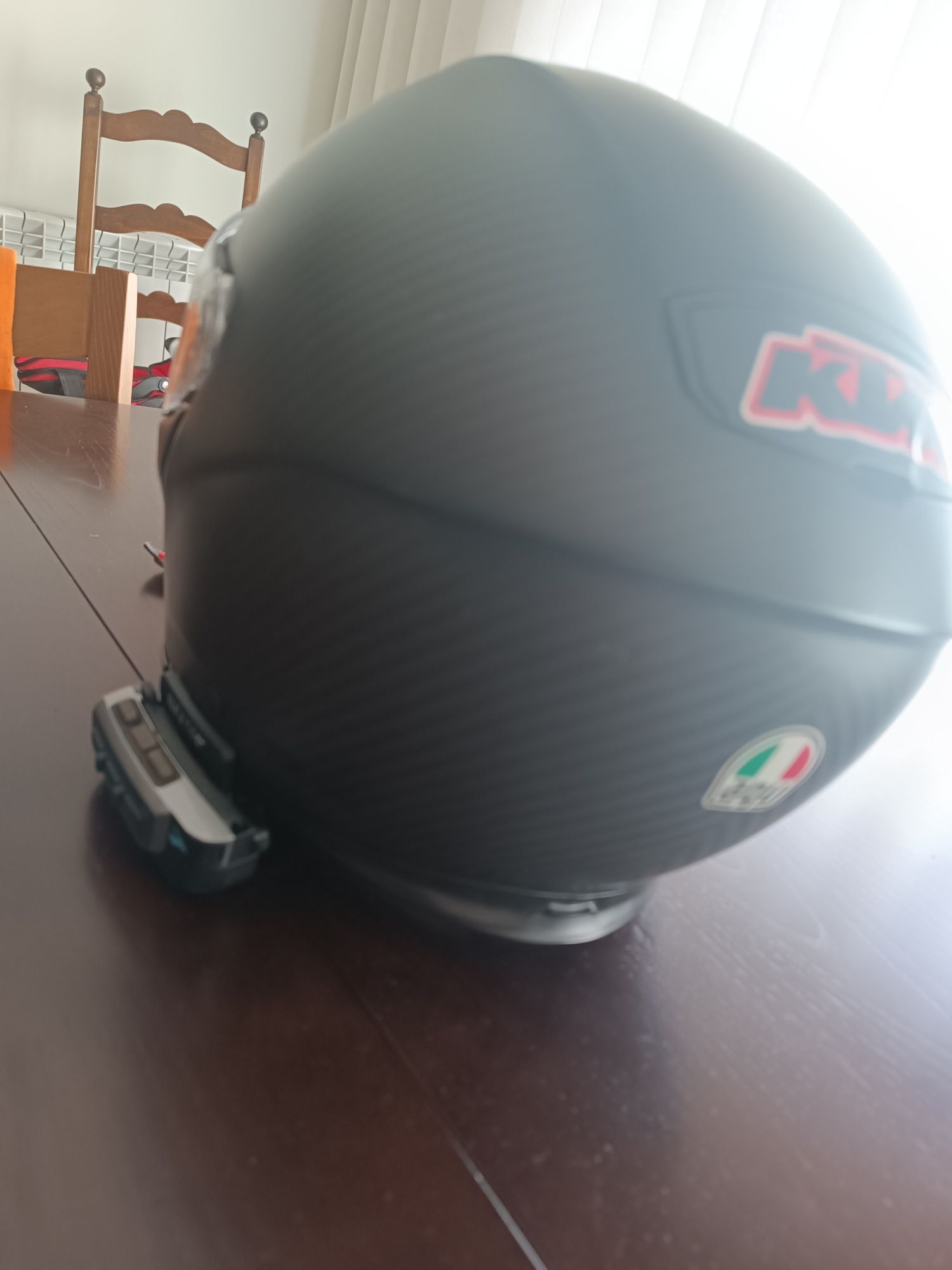 Capacete AGV sportmodular carbon com intercomunicador