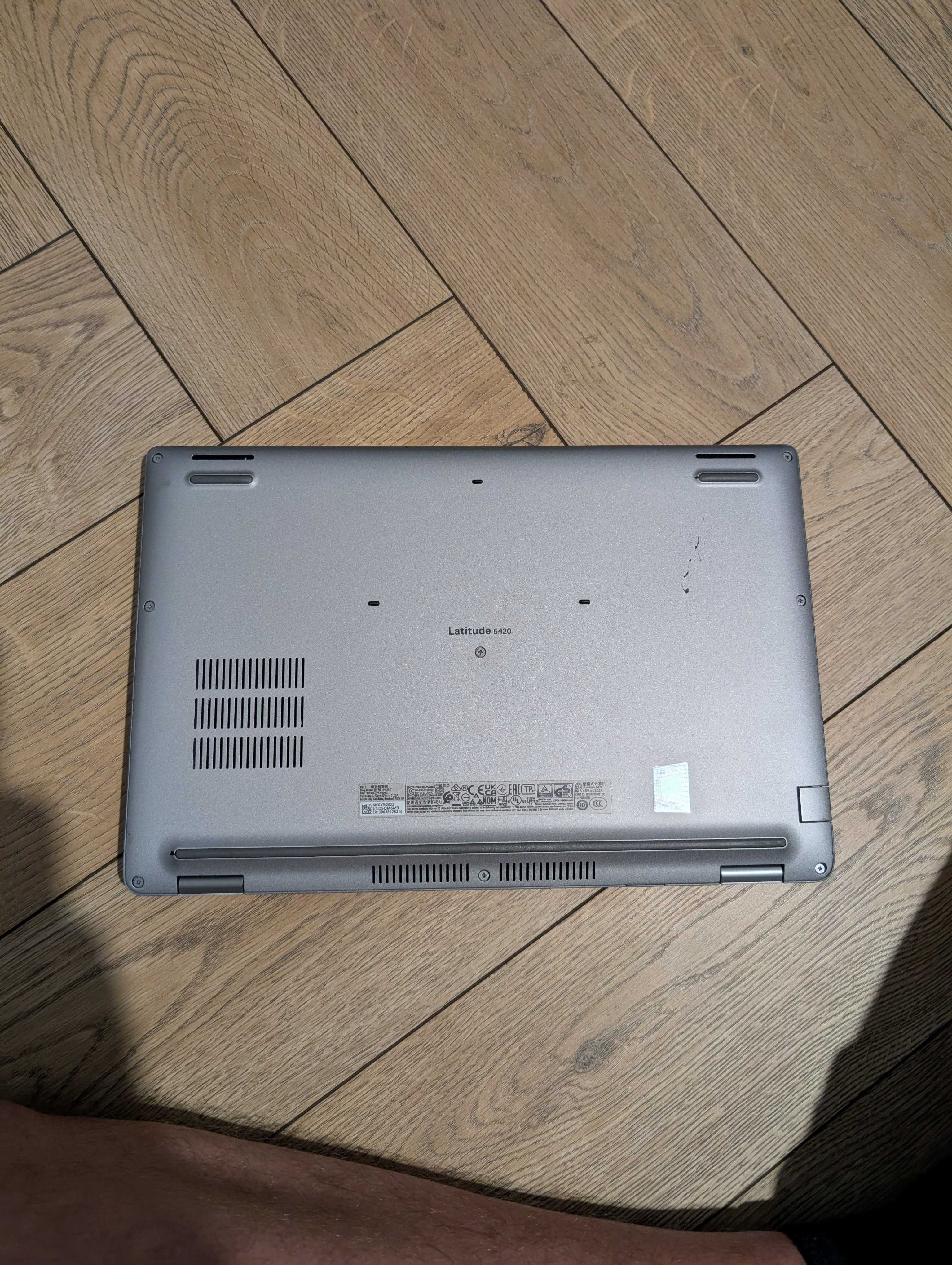 Laptop Dell Latitude 5420 i5-11 generacja, 16GB RAM, 256GB, Bateria