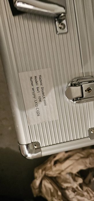 Laser diodowy chirurgiczny Lasotronix