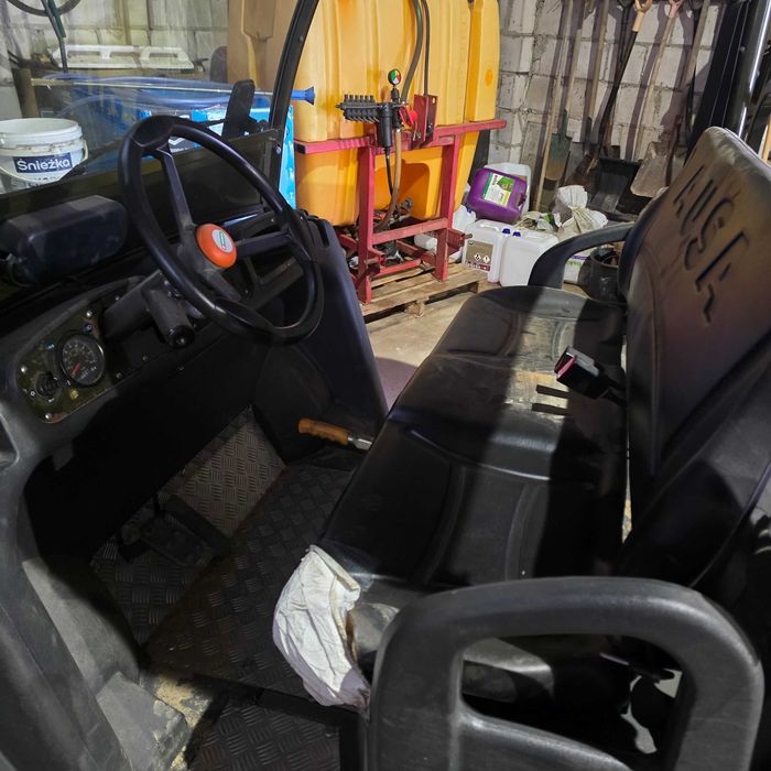 Ausa Task M50 4x4 ATV UTV sadowniczy komunalny
