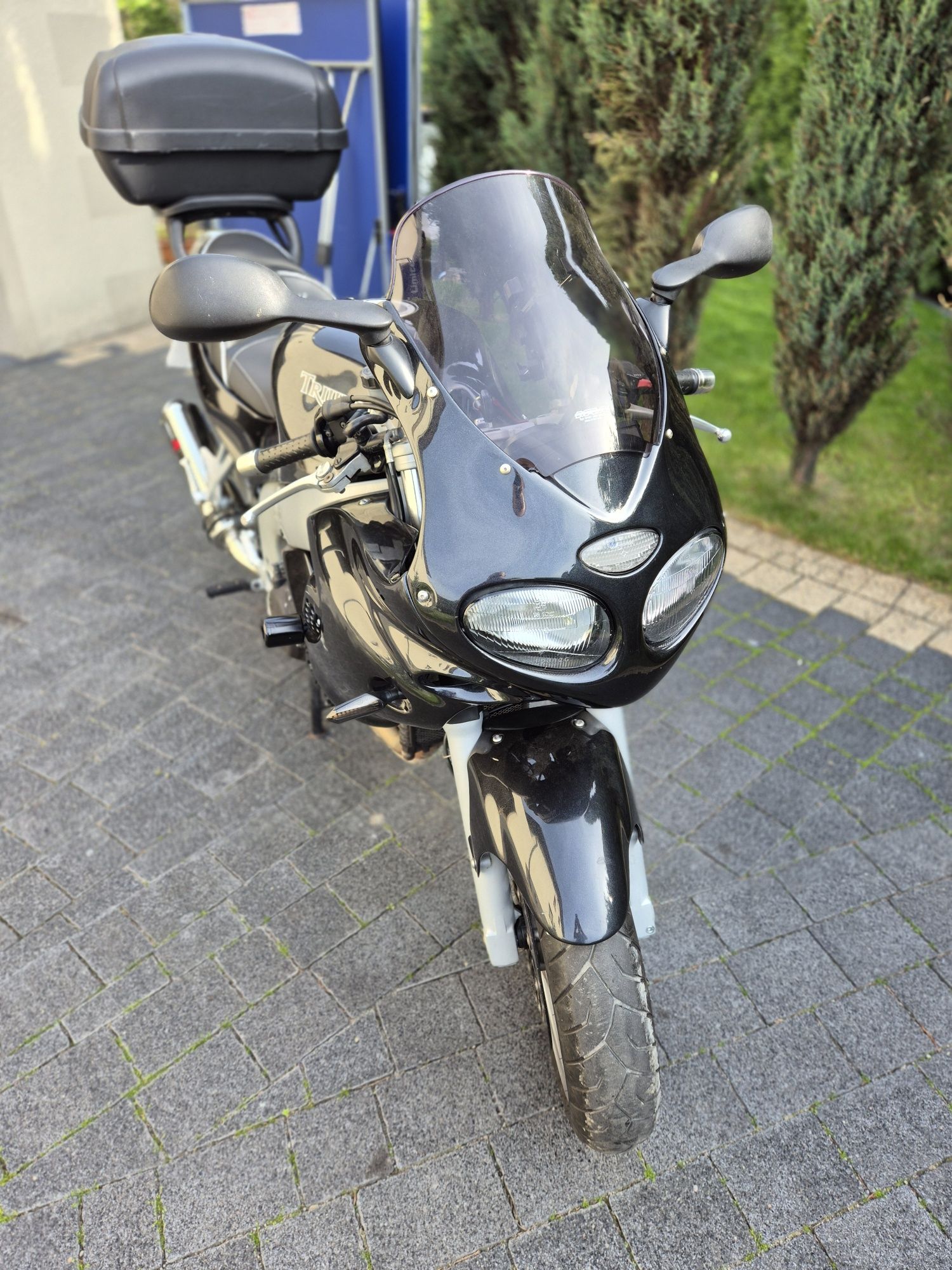 Motocykl Triumph 955i RS 120KM 2004r 62000km przebiegu