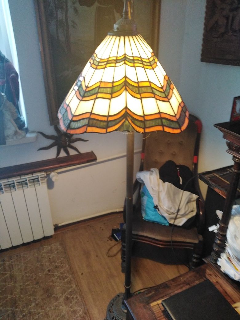 Lampa stojąca Tiffany