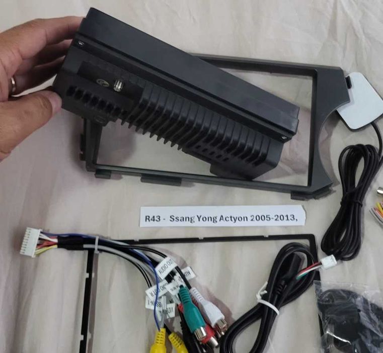 R43 - Auto Rádios Ssang Yong Actyon 2005 a 2013,  android