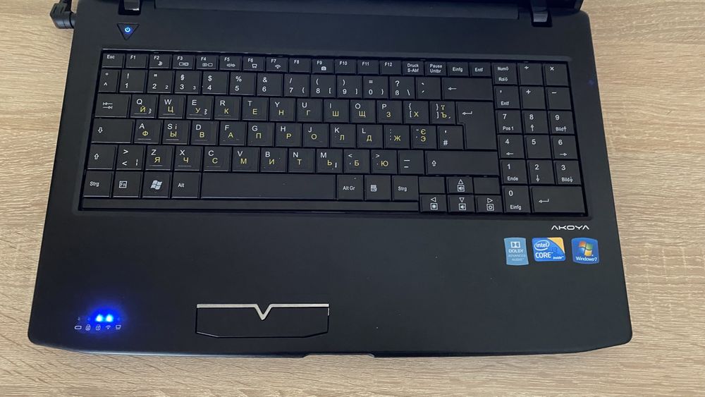 Medion Akoya E6214