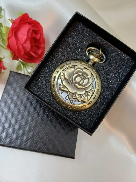 Zegarek kieszonkowy- Antyczny - Róża