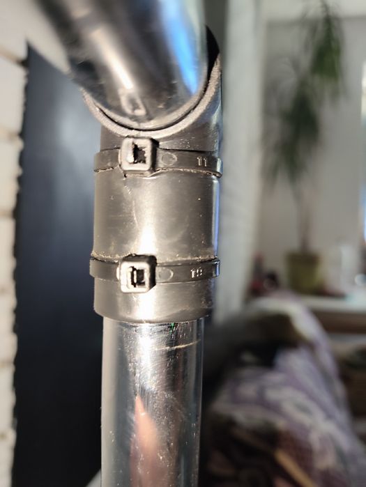 Вішалка пересувна JYSK