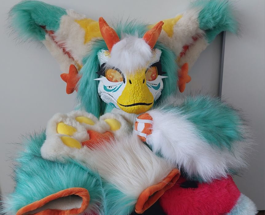 Mini partial fursuit dinomask