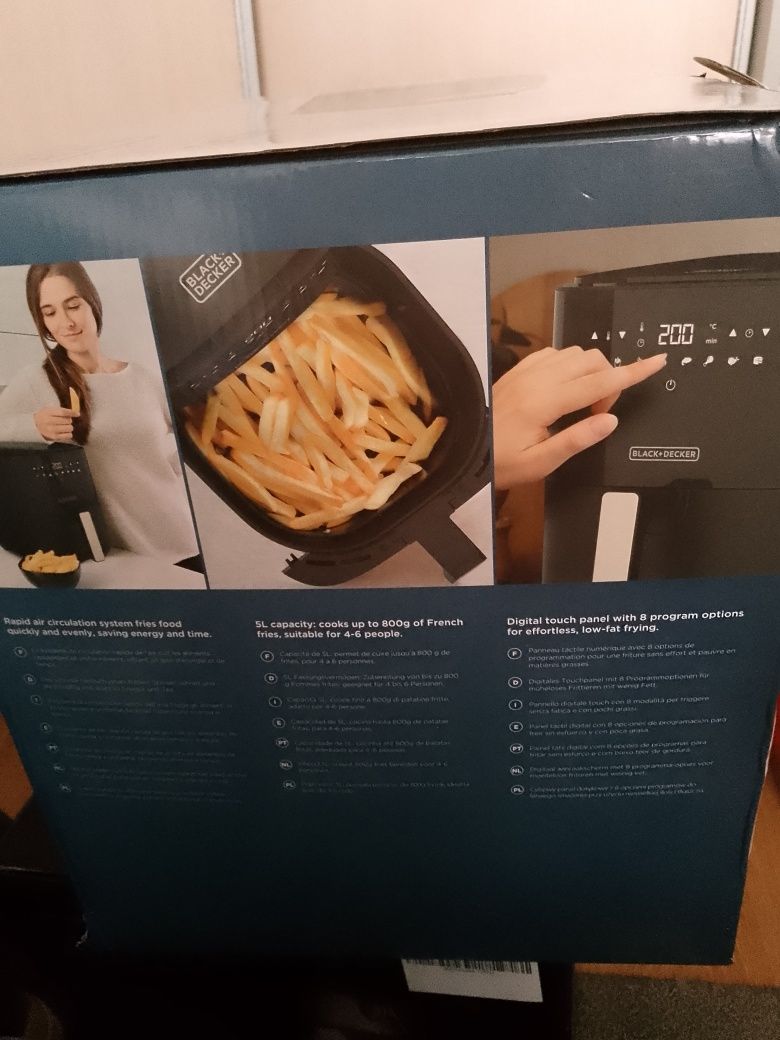 Air Fryer Black + Decker 1450W