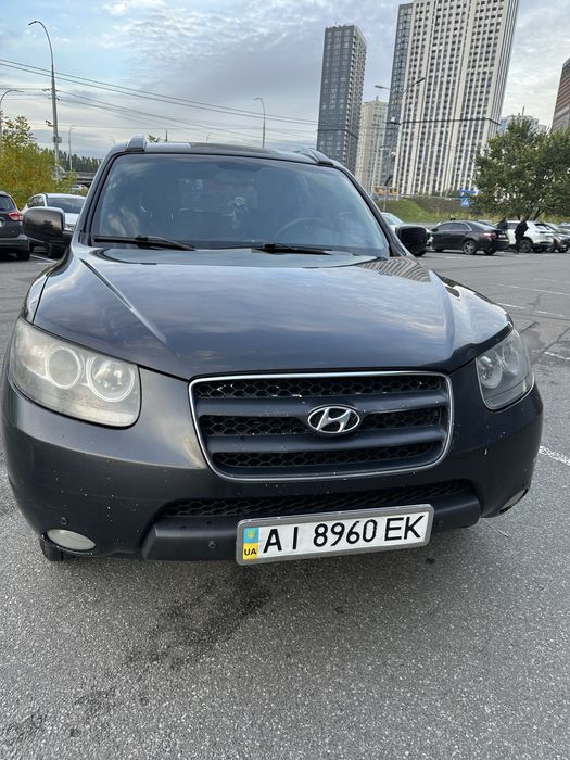 Вживаний автомобіль Hyundai Santa Fe 2008 року