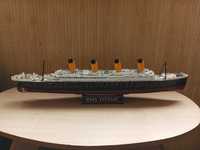Модель корабля Титаник (Titanic) в масштабе 1/400 (длина 67 см)