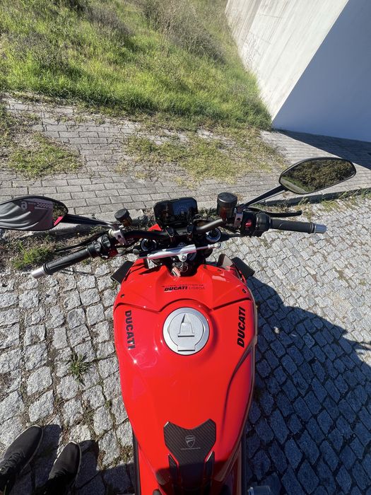 Ducati Streetfighter V4s Red 2023