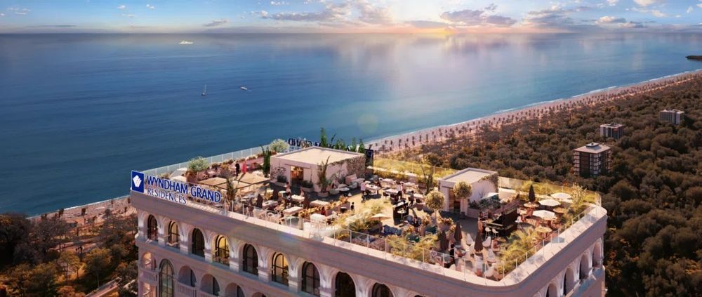 Апартаменты в отельном комплексе Wyndham Grand Residents,Batumi,Грузия