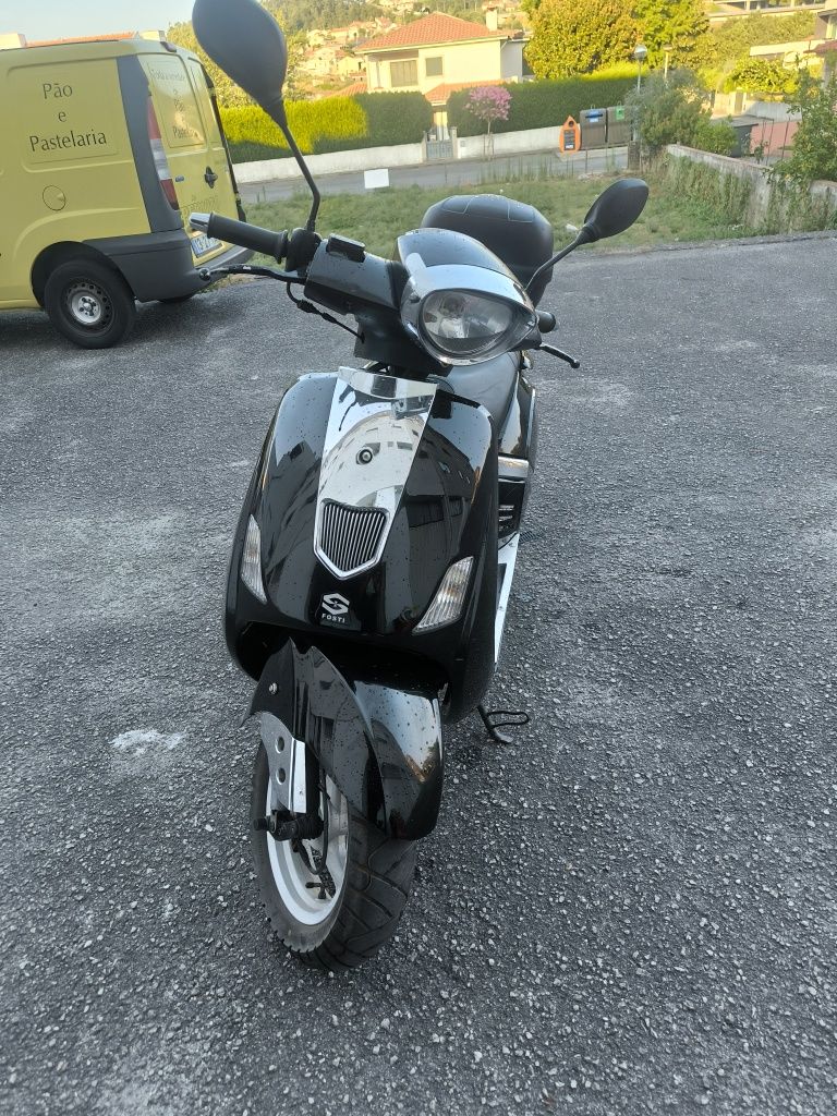 Vendo Scoter 125
