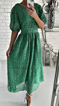Ekskluzywna piękna koronkowa sukienka ażurowa Zalando Asos wesele
