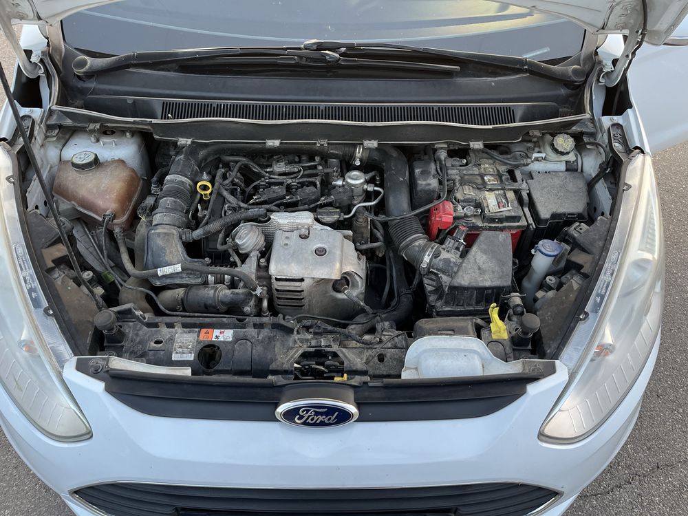 Ford B-max 2015, 1.0 бензин