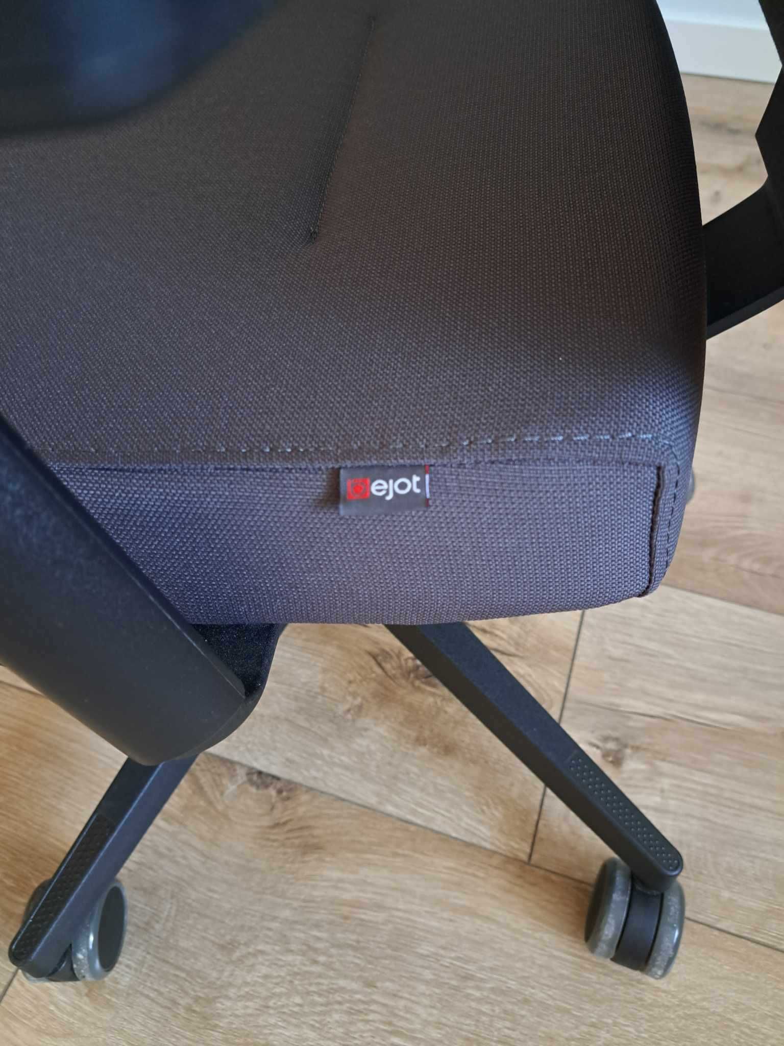Fotel biurowy krzesło Bejot