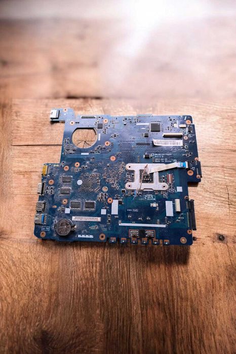 Мат. плата ноутбука Asus K53TA K53TK K53T X53T HD6650M LA-7552P QBL60