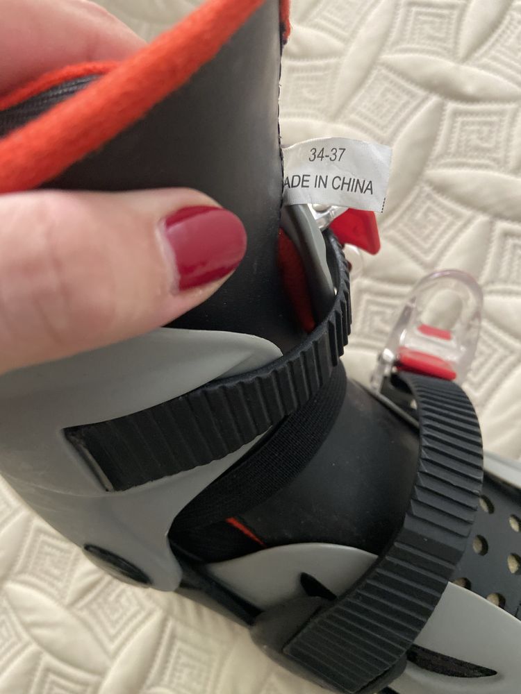 2 pares de Patins em linha bons