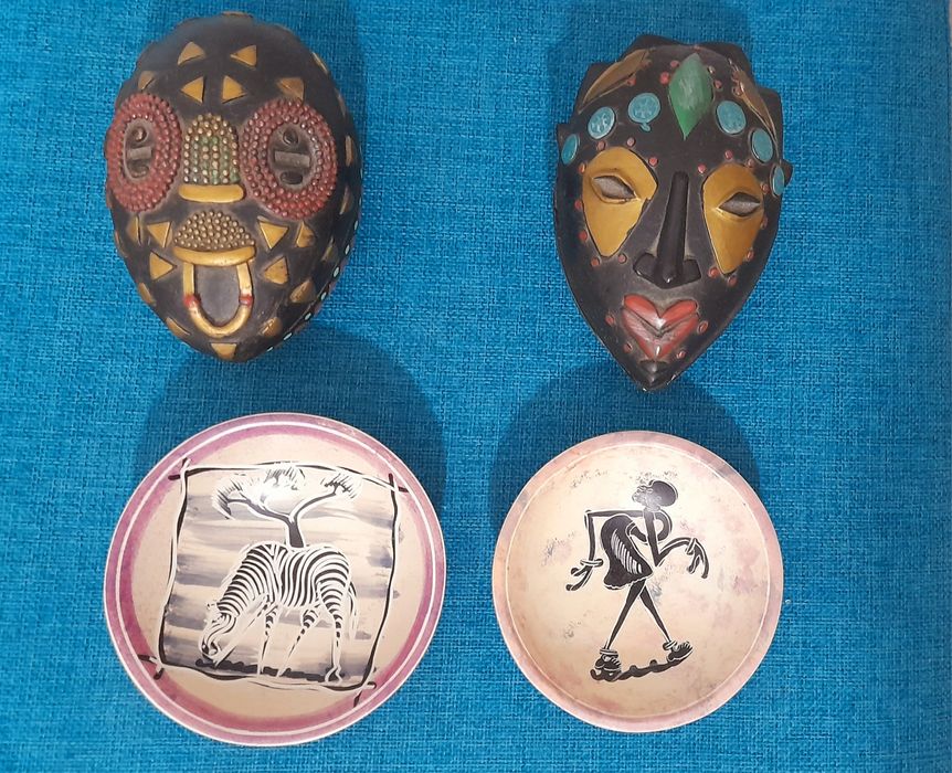 Lote de peças  decorativas estilo  Africano