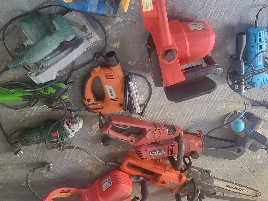 електро інструмент розпродаж з гаража не потрібно. німецький інструмен