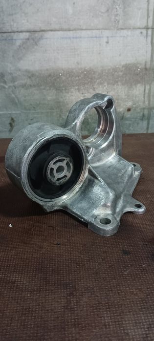 Apoio de motor Peugeot 205 Xad (Novo)