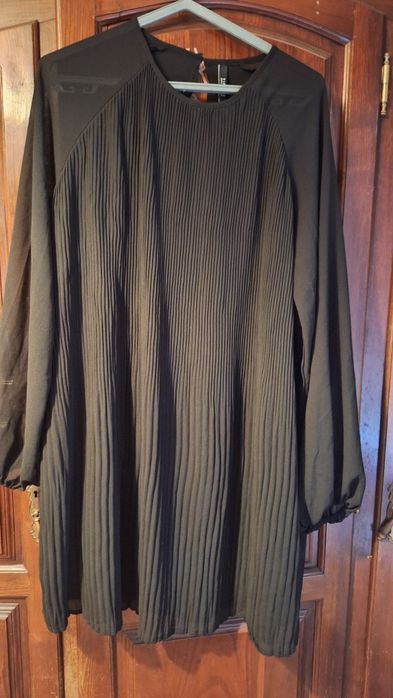 Vestido Tiffosi novo