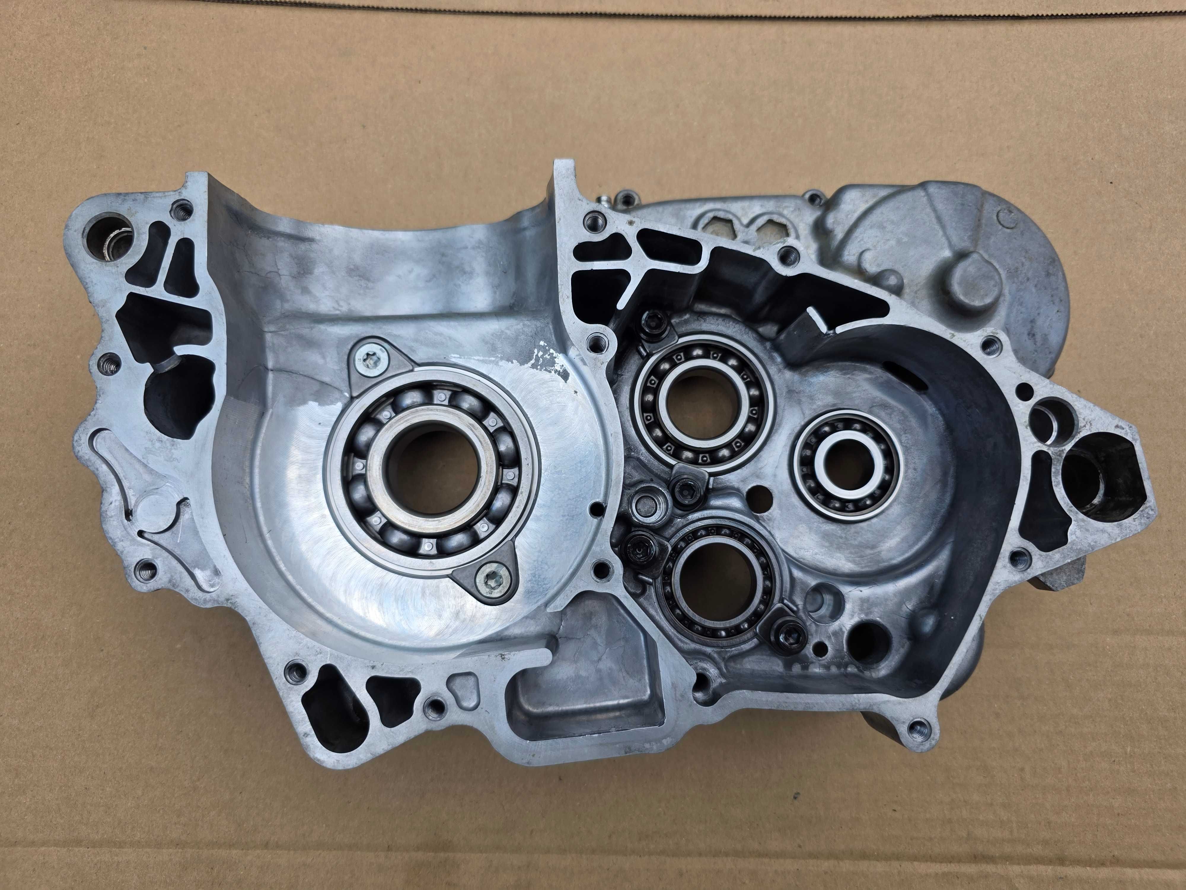 Kartery obudowa silnika Honda CRF 450 r. 02-08 OEM