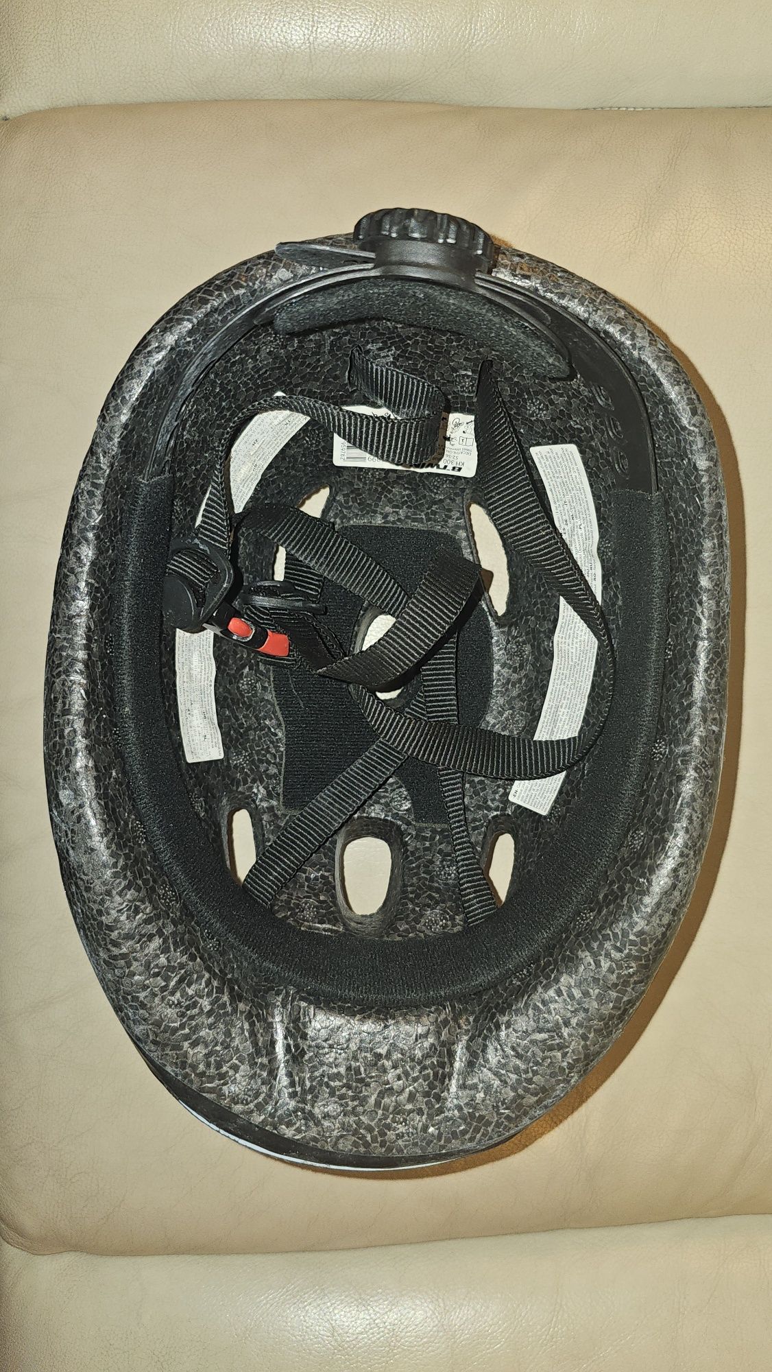 Bicicleta com rodinhas + capacete