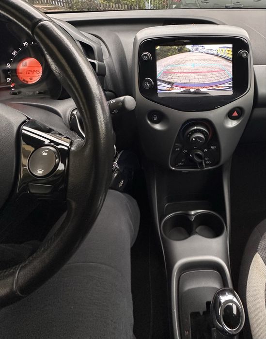 TOYOTA AYGO X-PLAY CARPlayApple Android automat kamera 2018 super stan