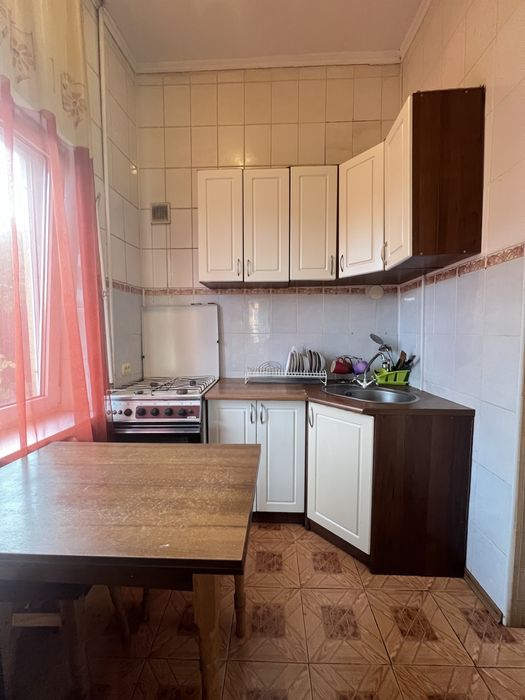 Здам будинок в гарній локаціі)