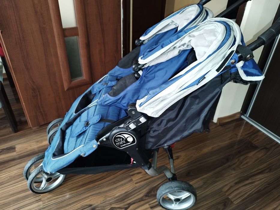 Wózek bliźniaczy city mini by baby jogger